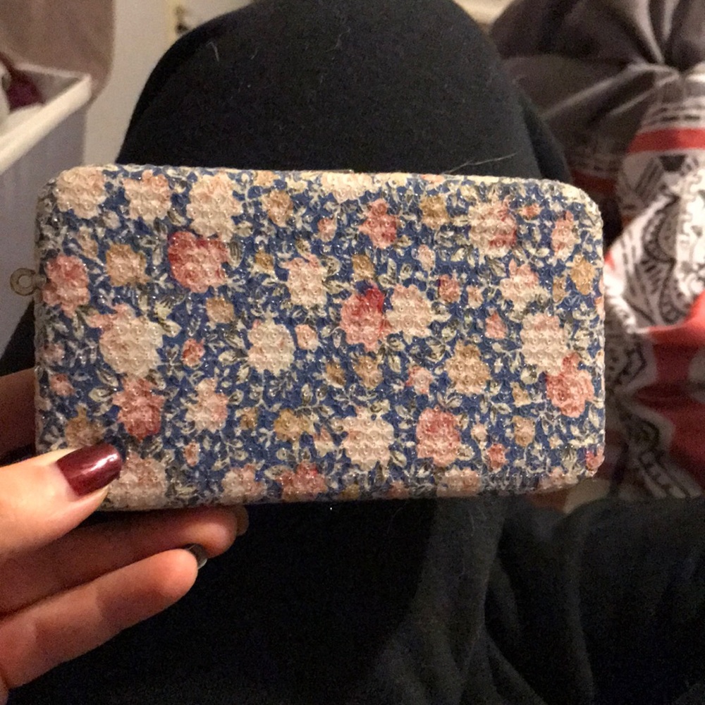 Floral wallet